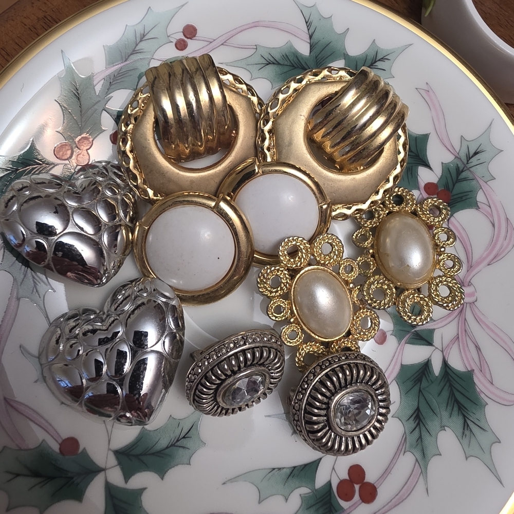 Vintage Earrings Gold And Silver Toned Earring Lot Bundle - Picture 9 of 15